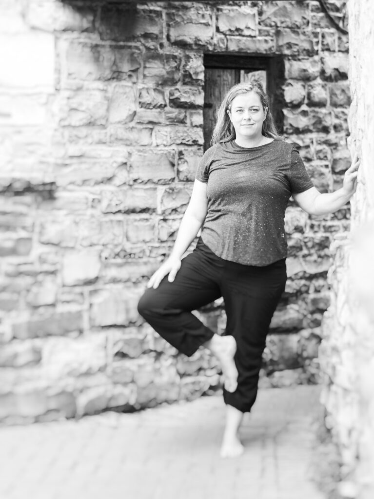 Angie Davis Yoga for Trauma and Anxiety (2)